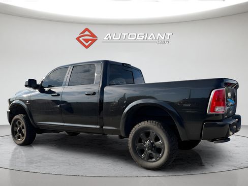 Used 2015 RAM 2500 Laramie w/ Black Appearance Group AWD/4WD image 4
