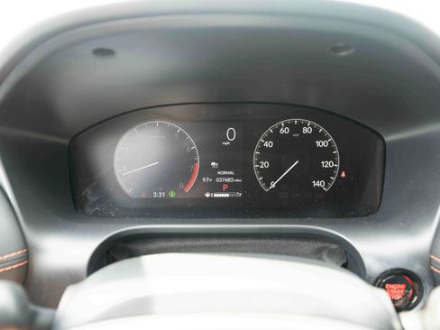 Used 2024 Honda HR-V Sport image 16