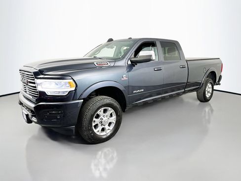Used 2020 RAM 3500 Laramie AWD/4WD image 4