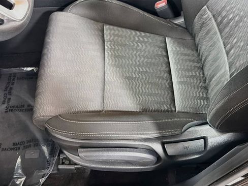 Used 2021 Kia Sportage LX FWD image 19