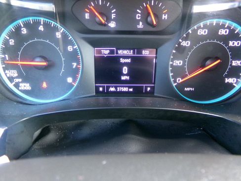Used 2022 Chevrolet Traverse LS AWD/4WD image 18