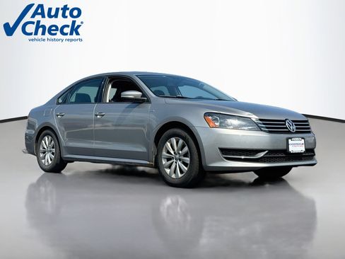 Used 2014 Volkswagen Passat 1.8T Wolfsburg Edition FWD image 1