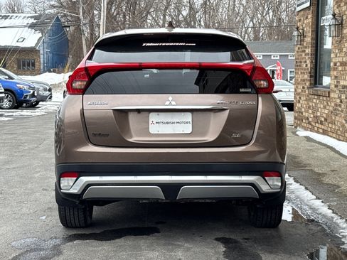 Used 2019 Mitsubishi Eclipse Cross SE image 4