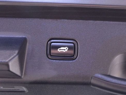 Used 2023 Kia Sportage EX w/ EX Premium Package image 22