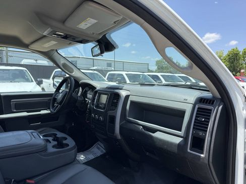 Used 2014 RAM 2500 Tradesman RWD image 9