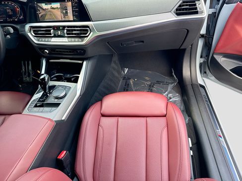 Used 2023 BMW M440i Convertible w/ Premium Package RWD image 17