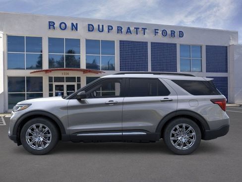 New 2025 Ford Explorer Active w/ Active Comfort Package image 4
