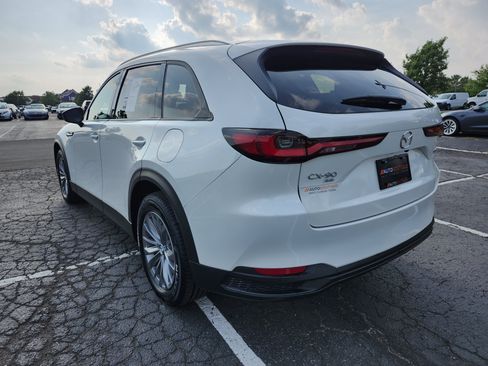 Used 2024 MAZDA CX-90 Plug-In Hybrid w/ Preferred AWD/4WD image 15