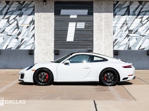 Used 2019 Porsche 911 Carrera GTS image 7