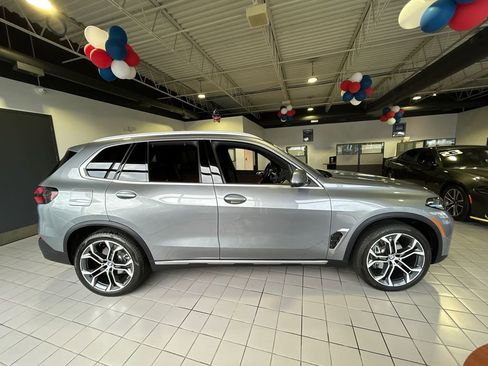 Used 2026 BMW X5 xDrive40i w/ Climate Comfort Package AWD/4WD image 7
