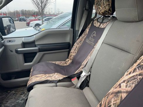 Used 2018 Ford F150 XLT w/ Equipment Group 302A Luxury image 20