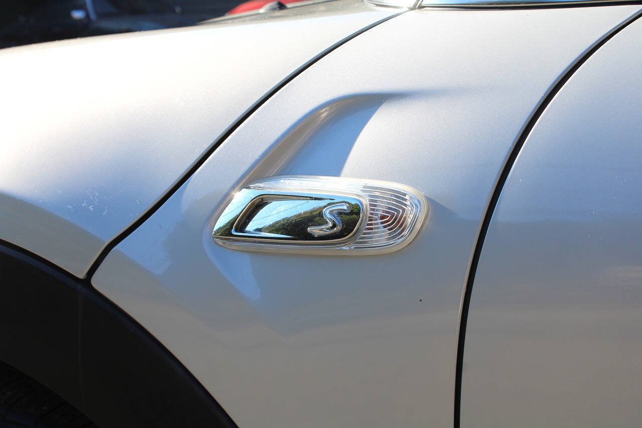 Used 2017 MINI Cooper S FWD image 14
