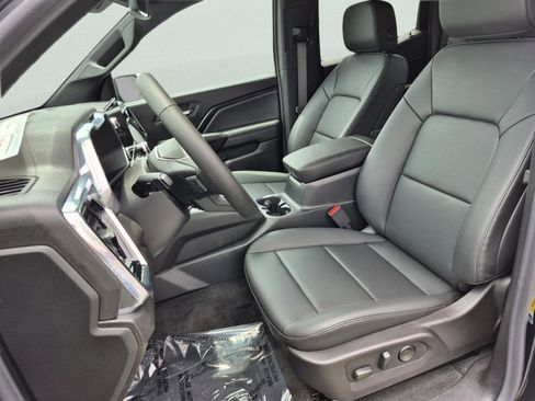 New 2026 GMC Canyon Elevation w/ Convenience Package RWD image 20
