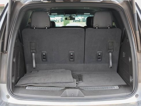 Used 2021 Chevrolet Tahoe RST image 9