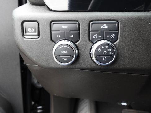 Used 2024 GMC Sierra 1500 Elevation image 51