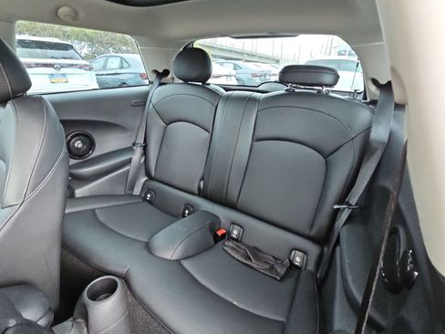 Used 2019 MINI Cooper S FWD image 15