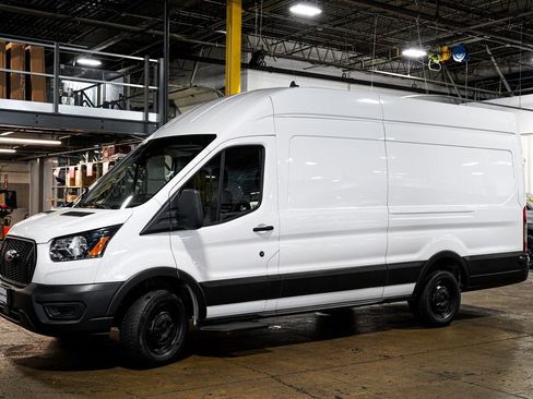 Used 2024 Ford Transit 350 148 High Roof Extended RWD image 3
