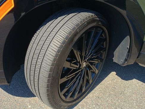 Used 2024 Hyundai Santa Fe Calligraphy image 10