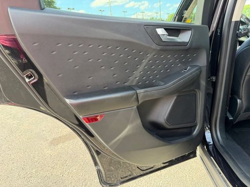 Used 2020 Ford Escape SEL FWD image 13