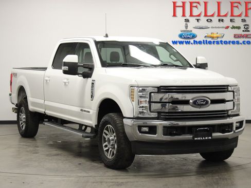 Used 2019 Ford F250 Lariat w/ Tow Technology Bundle image 1