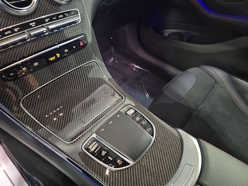 Certified 2022 Mercedes-Benz GLC 43 AMG 4MATIC image 27