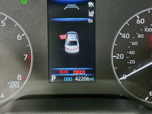 Used 2025 Toyota Corolla LE FWD image 18