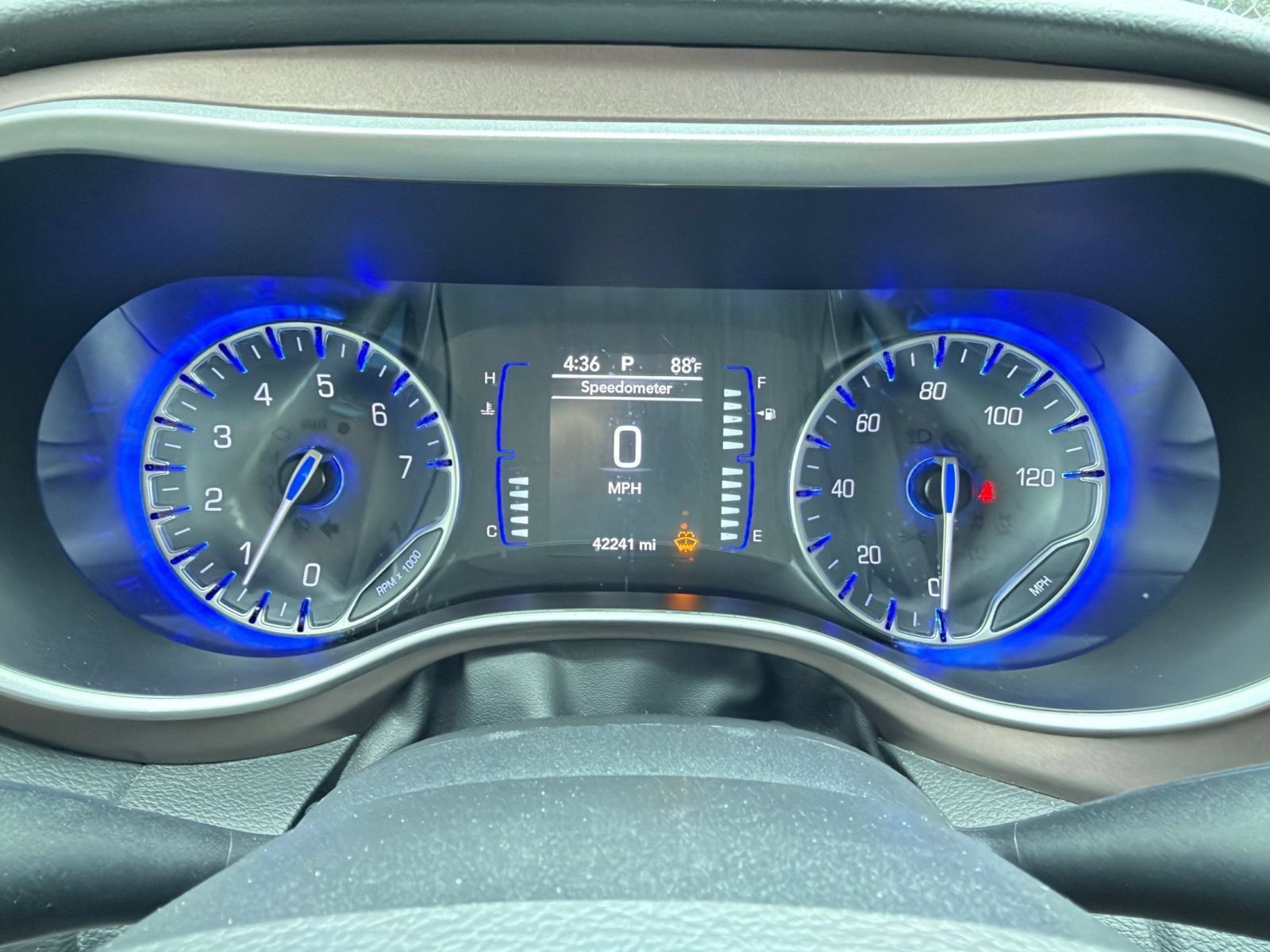 Used 2023 Chrysler Voyager LX FWD image 42