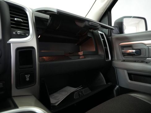 Used 2018 RAM 1500 Lone Star image 48