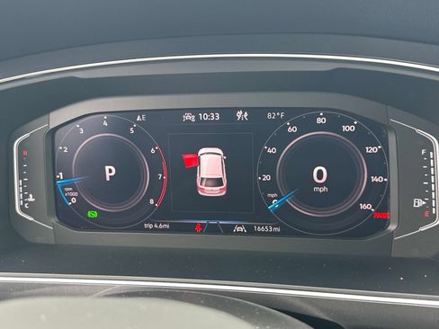 Certified 2024 Volkswagen Tiguan SEL R-Line AWD/4WD image 23