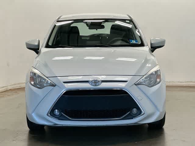 Used 2020 Toyota Yaris LE FWD image 29