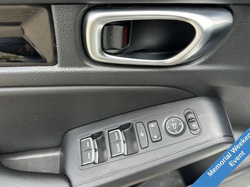 Used 2024 Honda Civic EX-L image 13