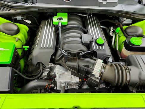 Used 2019 Dodge Challenger R/T Scat Pack w/ Dynamics Package RWD image 25
