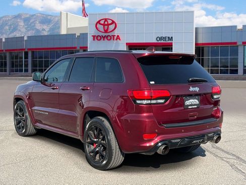 Used 2017 Jeep Grand Cherokee SRT AWD/4WD image 5