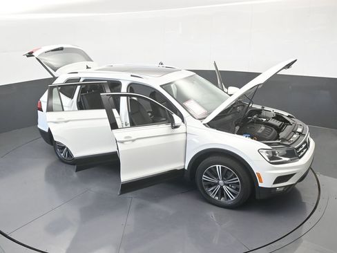 Used 2019 Volkswagen Tiguan SEL image 72