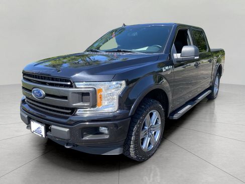 Used 2019 Ford F150 XLT w/ Equipment Group 302A Luxury AWD/4WD image 4
