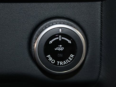 New 2026 Lincoln Navigator Premiere AWD/4WD image 45