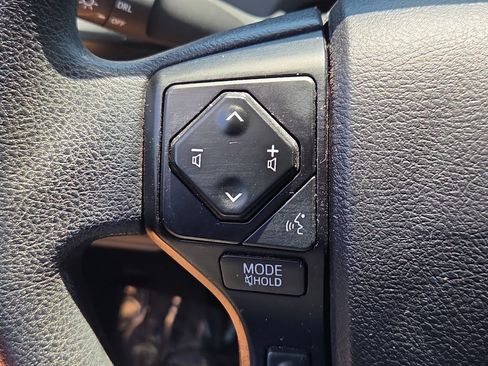 Used 2022 Toyota Tacoma SR w/ SR Convenience Package RWD image 23