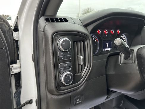 Used 2023 GMC Sierra 1500 Pro w/ Pro Value Package image 18
