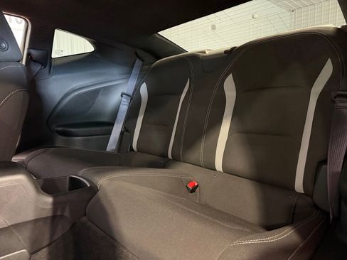 Used 2016 Chevrolet Camaro SS RWD image 22