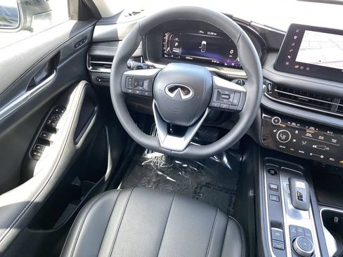 Certified 2026 INFINITI QX60 Pure w/ Cargo Package FWD image 17