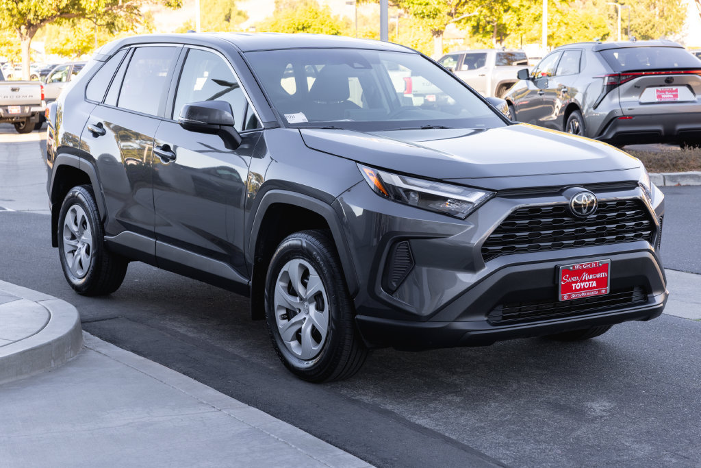 Certified 2023 Toyota RAV4 LE FWD image 3