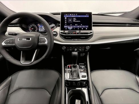 New 2026 Jeep Compass Limited image 5