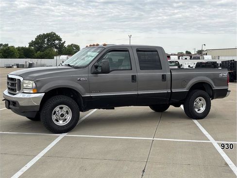 Used 2002 Ford F250 4x4 Crew Cab Super Duty image 1
