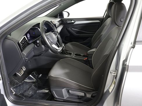Used 2025 Volkswagen Jetta Sport image 29