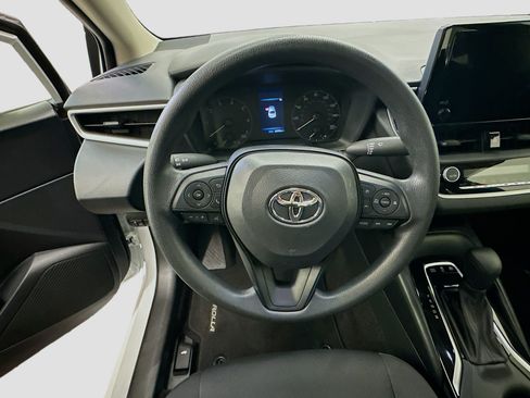 Used 2025 Toyota Corolla LE w/ Carpet Mat Package (TMS) FWD image 18
