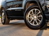 Used 2014 Jeep Grand Cherokee Limited w/ Luxury Group II image 3