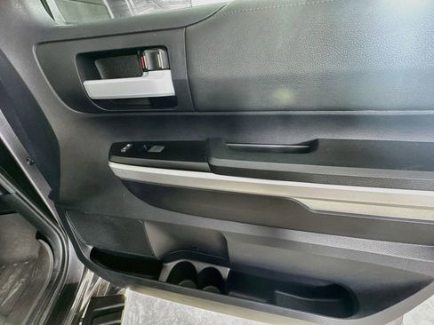 Used 2016 Toyota Tundra SR5 AWD/4WD image 31