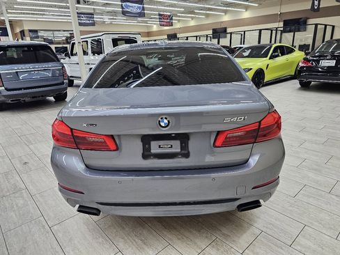 Used 2019 BMW 540i xDrive image 8