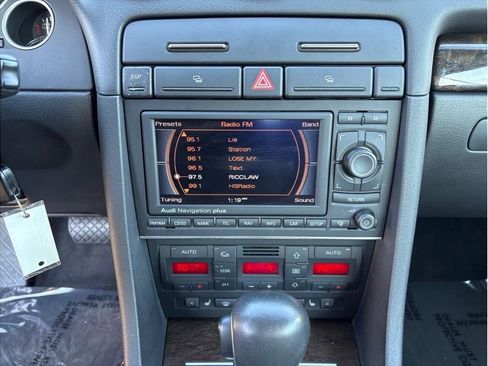 Used 2006 Audi S4 Quattro Cabriolet 2D image 17