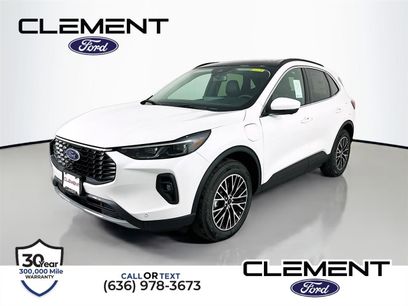 New 2025 Ford Escape SE w/ PHEV Premium Package